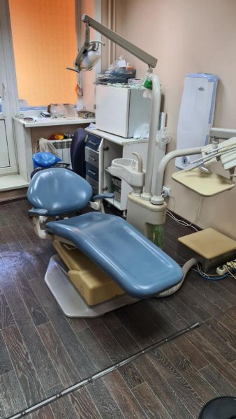 Дантист нелегальной стоматологии отправится на скамью подсудимых в Сахалинской области